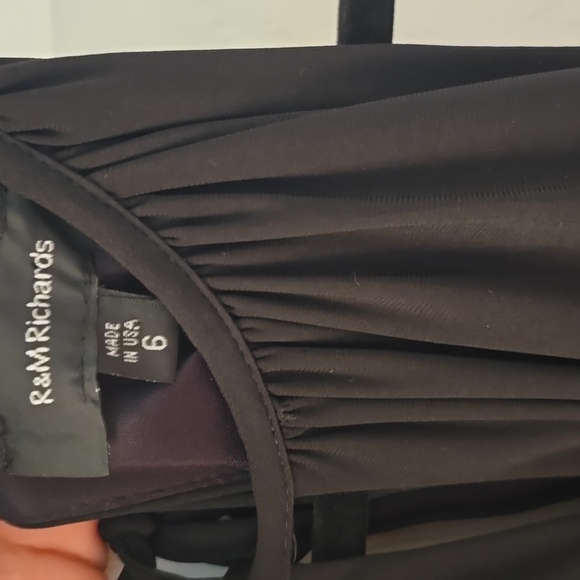 R&M Richards Black Maxi Dress with Sequin Detail And Built In Bra Size 6 (#9) - Picture 6 of 8